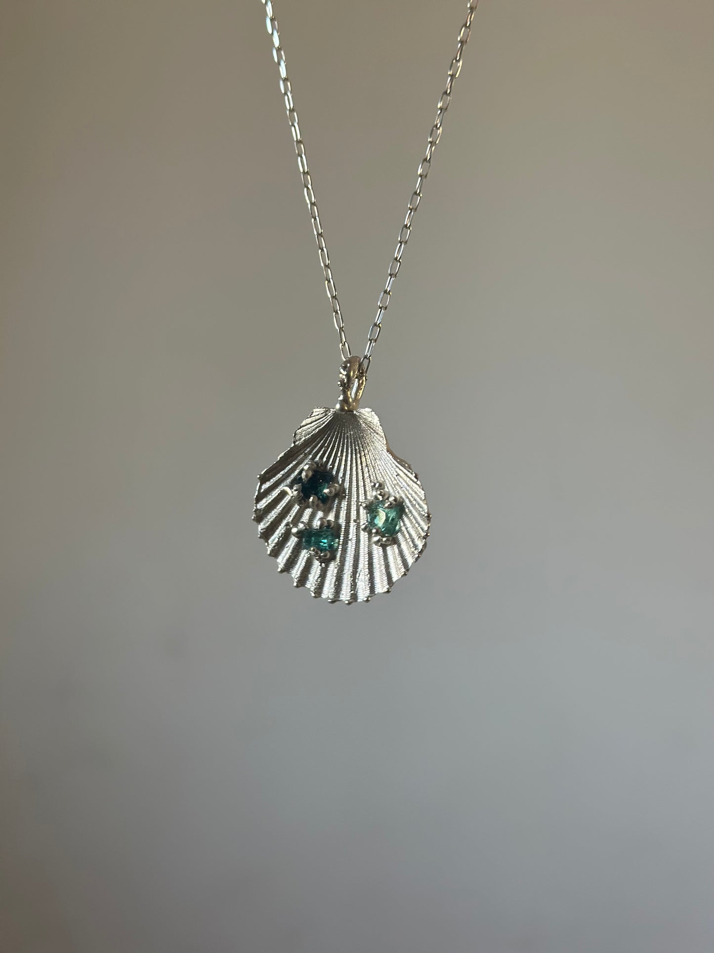 Aquae necklace