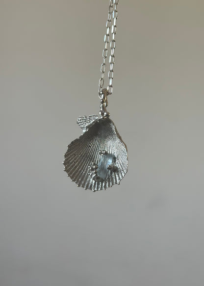 Altum necklace